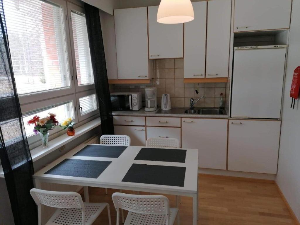 Hotelli Ravintola Tiilikka Rautavaara Exterior foto